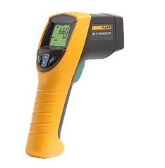 Fluke 561 �t�⾀�c���|ʽ�y�؃x